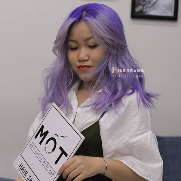 m&agrave;u nhuộm t&iacute;m kh&oacute;i