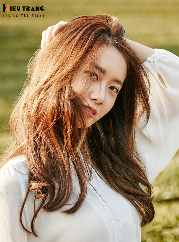 t&oacute;c nhuộm m&agrave;u n&acirc;u v&agrave;ng