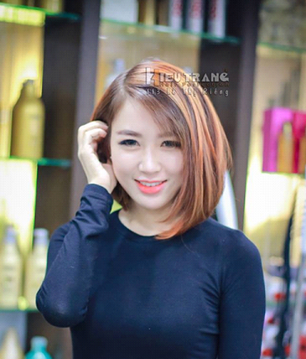 h&igrave;nh ảnh mẫu uốn cụp tại salon hiếu trang